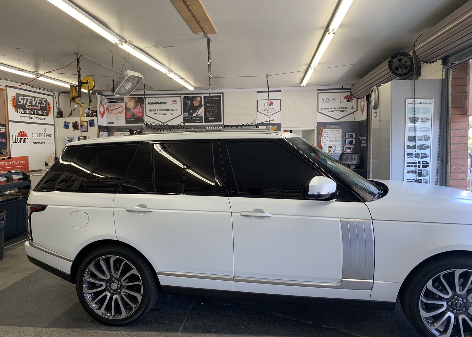 Range Rover with 5% Window Tint